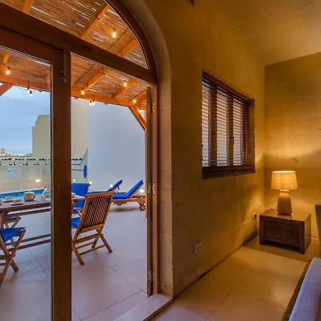 Gozo W/private Pool, Cosy Terrace, Bbq & Ac Apartment *