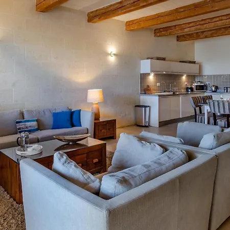 Gozo W/private Pool, Cosy Terrace, Bbq & Ac *
